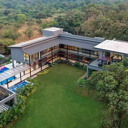 Stayvista At The Charcoal Villa Luxury Collection アリバグ エクステリア 写真