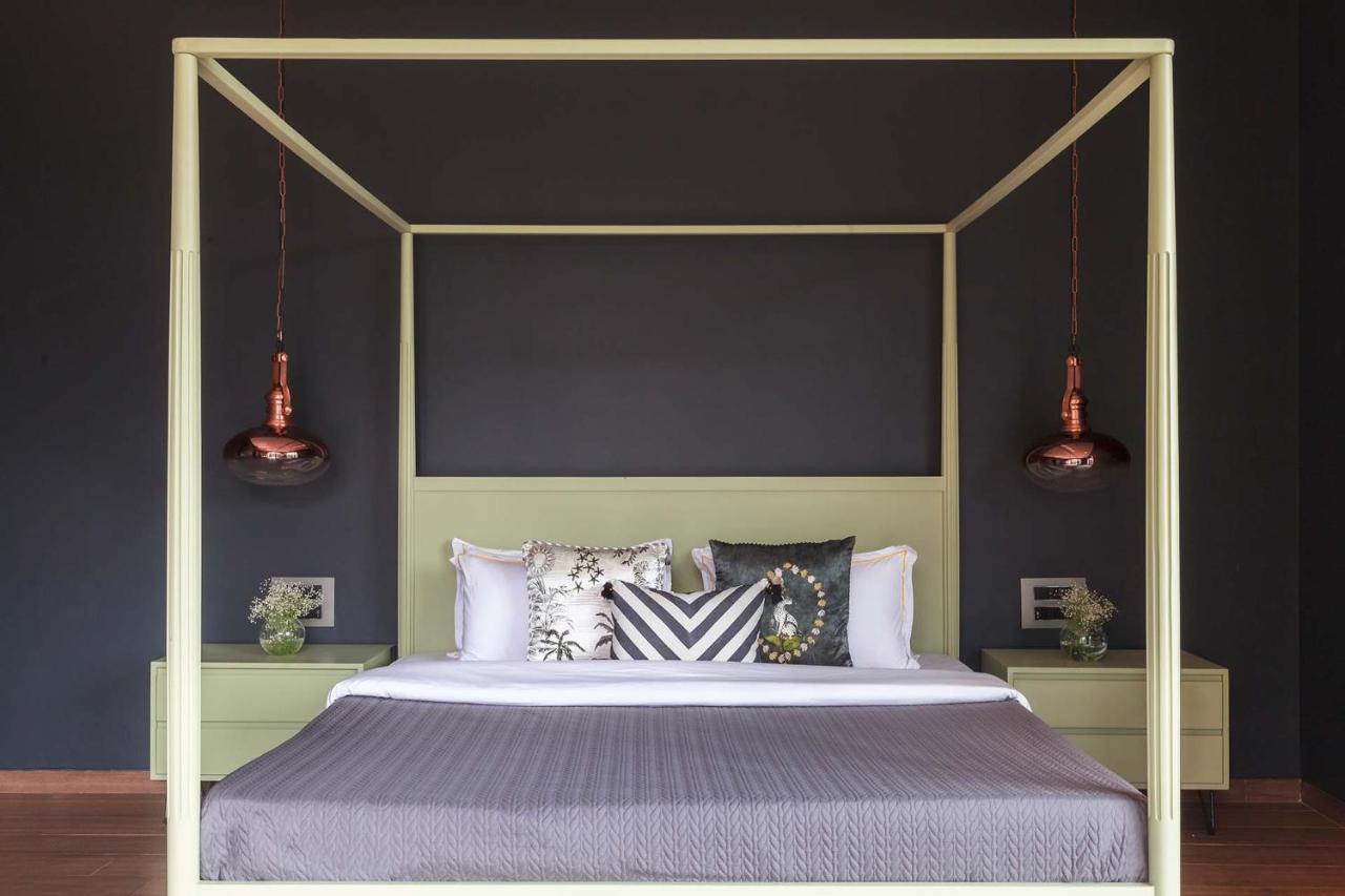 Stayvista At The Charcoal Villa Luxury Collection アリバグ エクステリア 写真