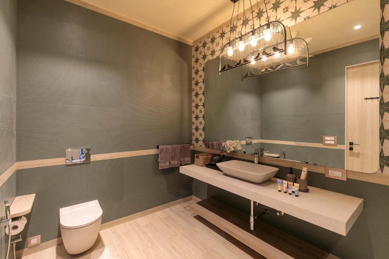 Stayvista At The Charcoal Villa Luxury Collection アリバグ エクステリア 写真