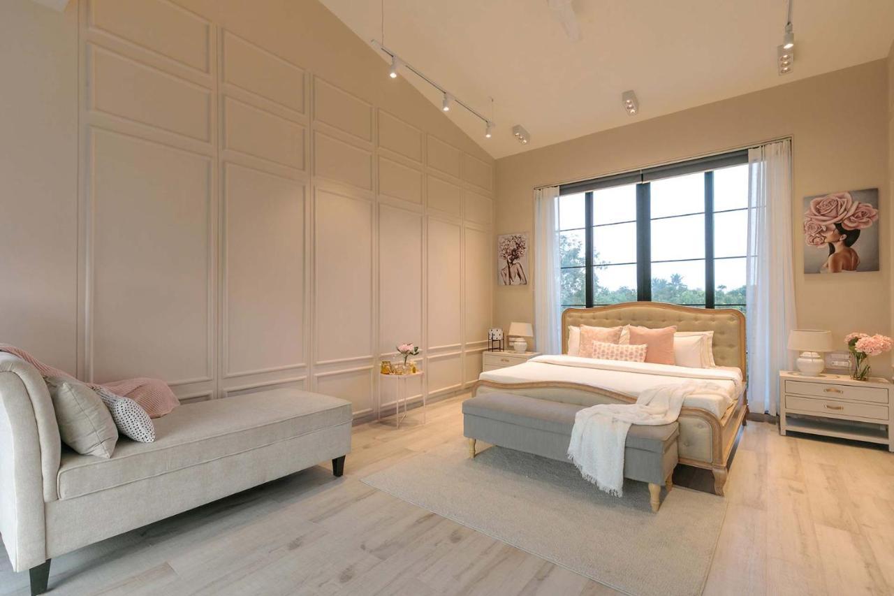 Stayvista At The Charcoal Villa Luxury Collection アリバグ エクステリア 写真