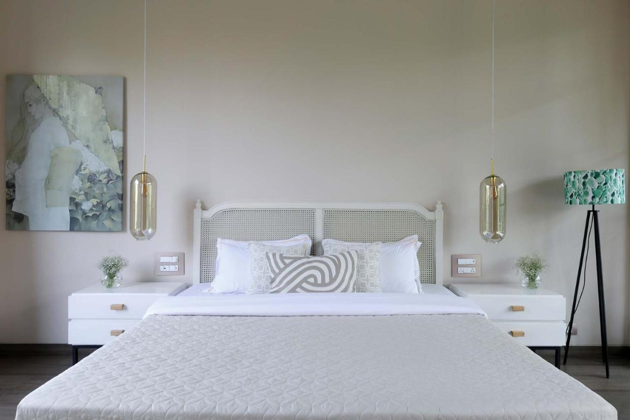 Stayvista At The Charcoal Villa Luxury Collection アリバグ エクステリア 写真