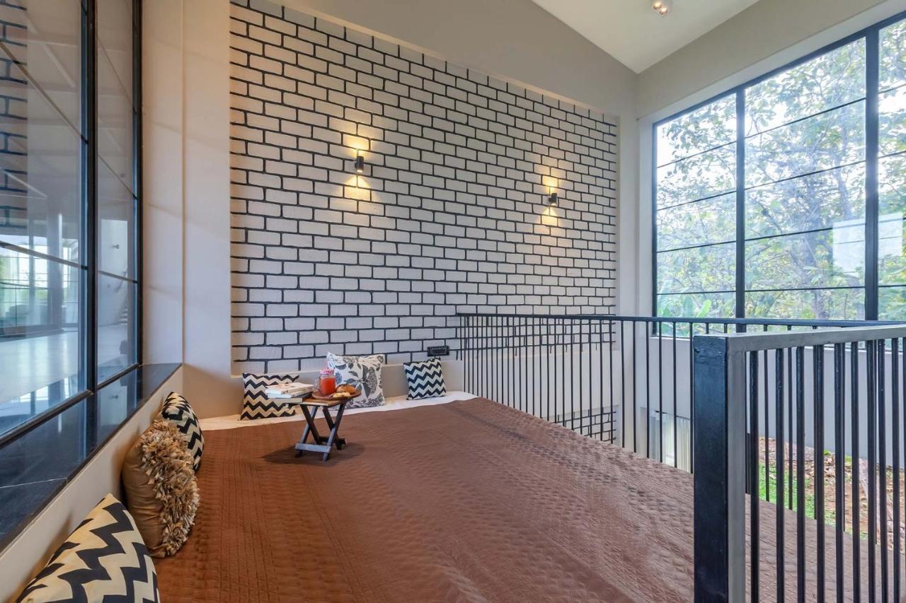 Stayvista At The Charcoal Villa Luxury Collection アリバグ エクステリア 写真
